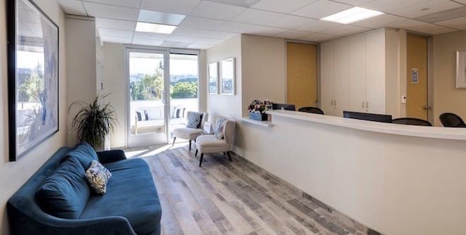 Southbay Plastic Surgeons office lounge