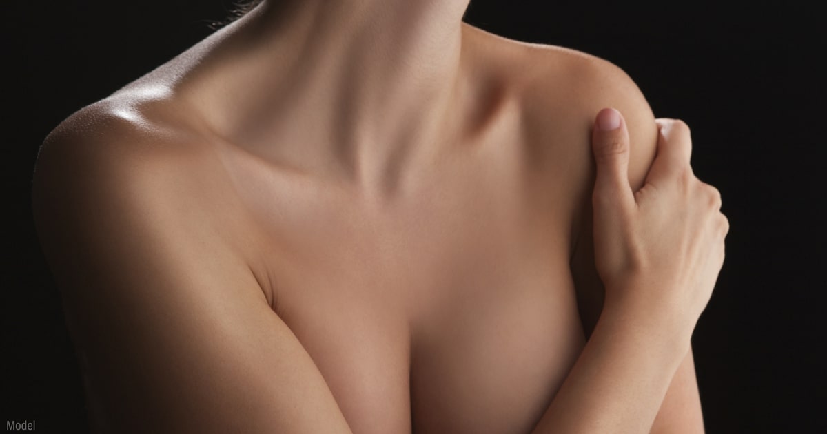 Woman's shoulders and chest (MODEL)