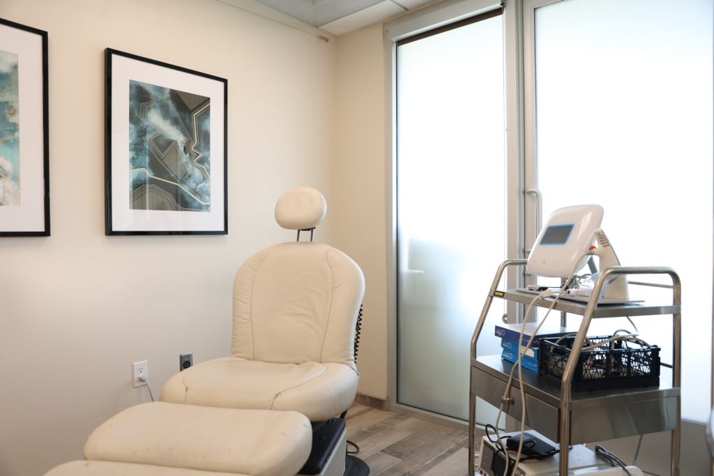 Procedure/treatment room